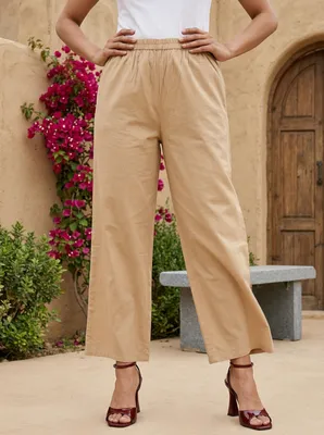 Beige Trouser Detail women's wear lookbook image.